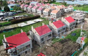 Teja Arquitectonica estructura montaje izaje y profesionalismo personal con curso de alturas JDCubiertas