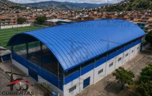 Teja-curva-standing-seam-o-autoportante-en-Colombia-JDCubiertas-envios-a-nivel-nacional